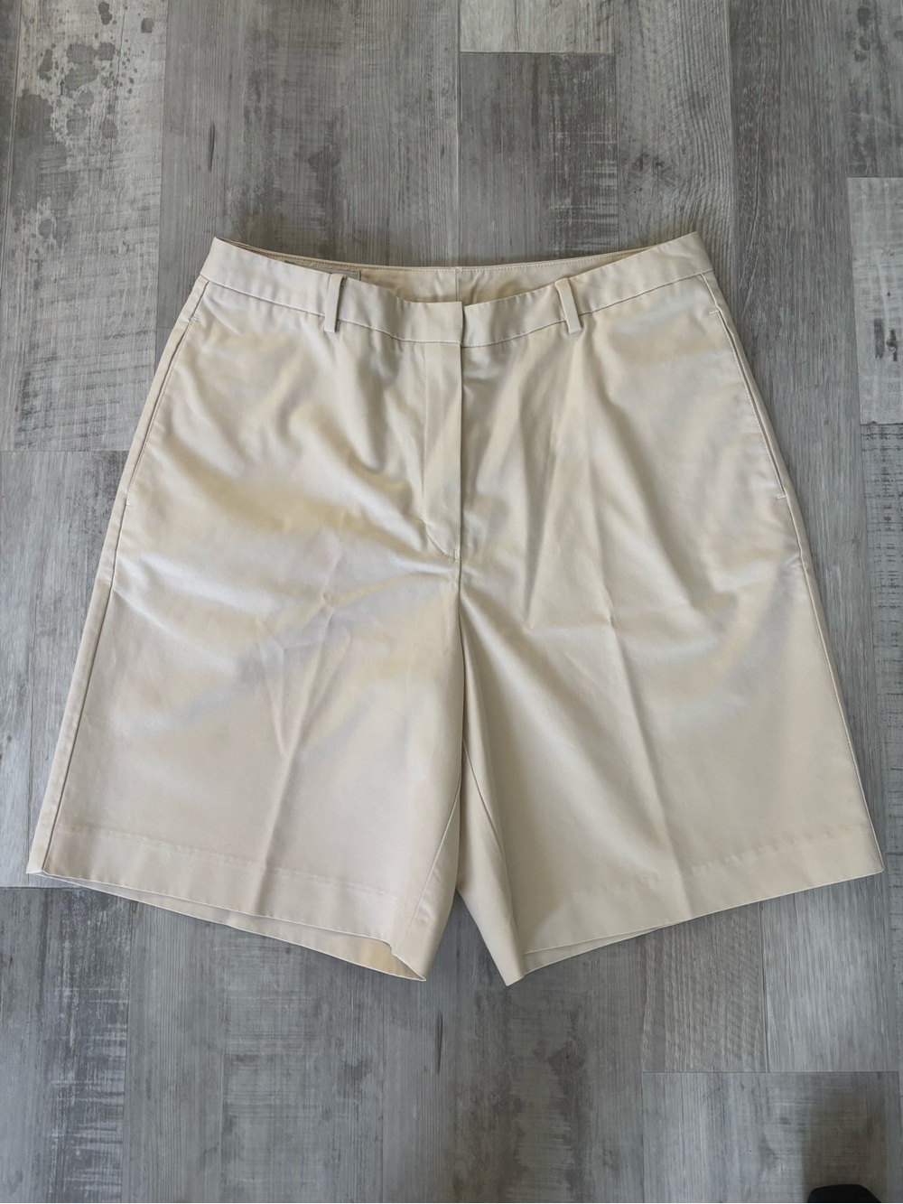 Brooks Brothers Cream Tailored Bermuda Shorts